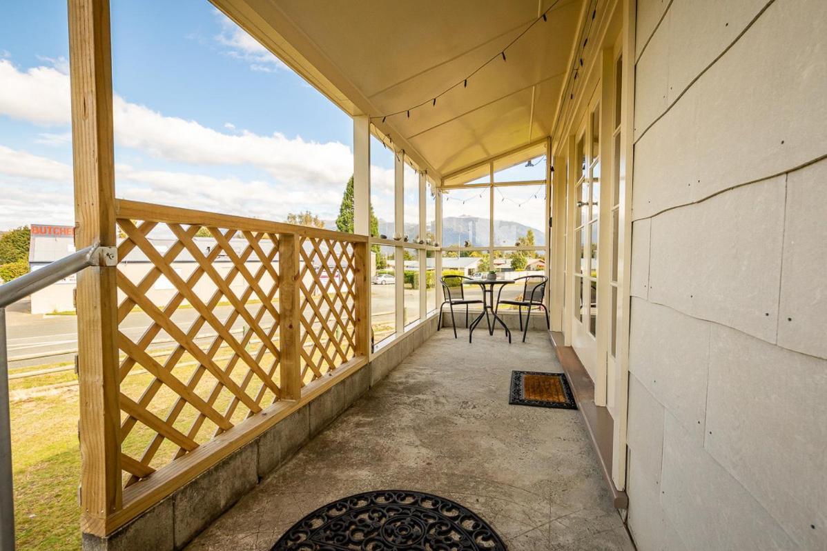 Grand View - Te Anau Holiday Home Εξωτερικό φωτογραφία